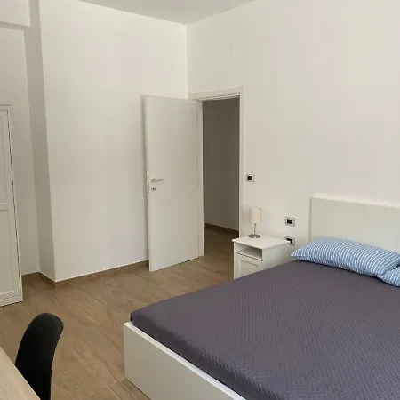 Pieno Centro, Due Passi Dal Mare E 180mq Terrazza * Pescara